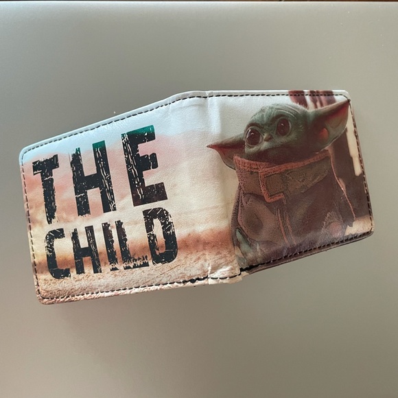 Baby Yoda - STAR WARS wallet - Picture 5 of 5
